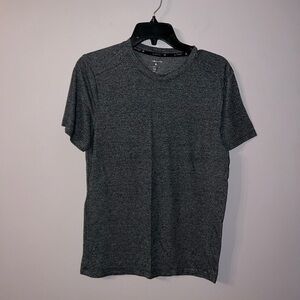 Dark grey layer 8 tshirt mens small